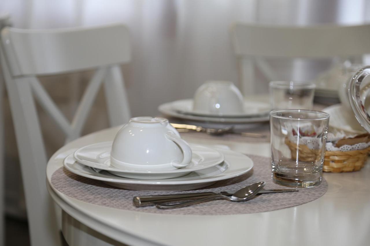 La Dama Room&Breakfast Russi Luaran gambar