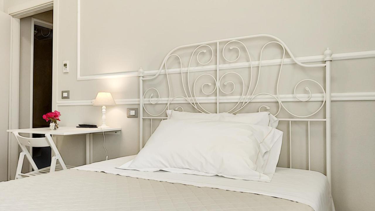 La Dama Room&Breakfast Russi Luaran gambar
