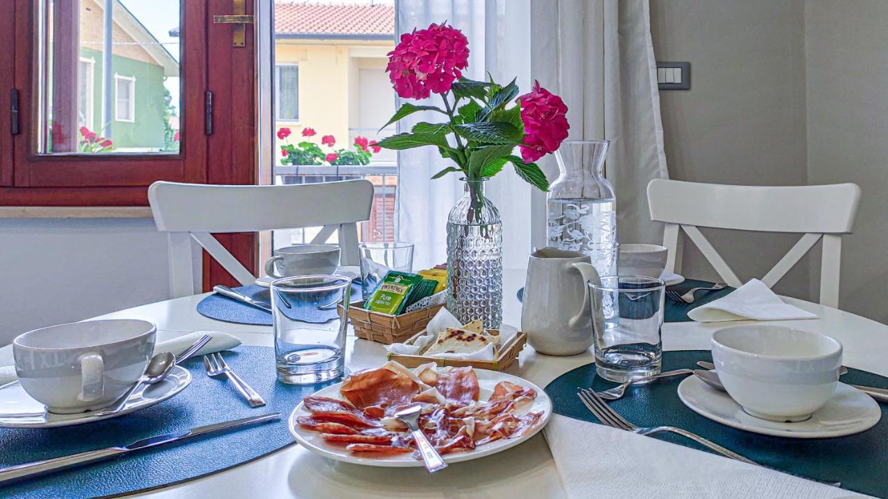 La Dama Room&Breakfast Russi Luaran gambar
