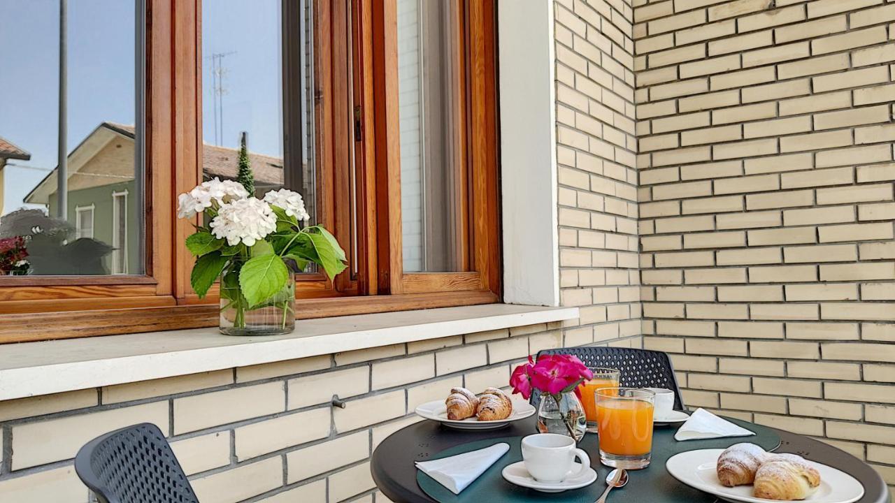 La Dama Room&Breakfast Russi Luaran gambar